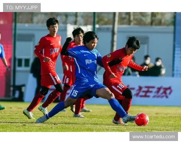 上海足球队在精英赛中的状态分析与表现评估 上海足球队在精英赛中的状态分析与表现评估