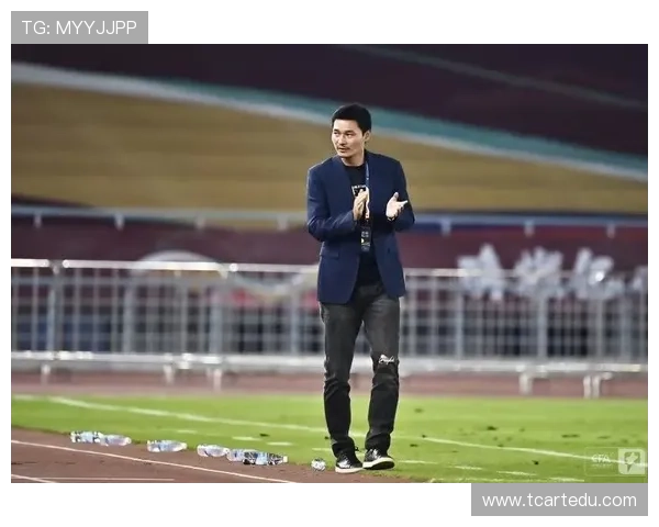 世界著名足球明星教练的传奇人生与执教成就探秘