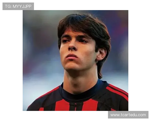 高清足球明星男生头像精选展示让你瞬间成为球场焦点 高清足球明星男生头像精选展示让你瞬间成为球场焦点